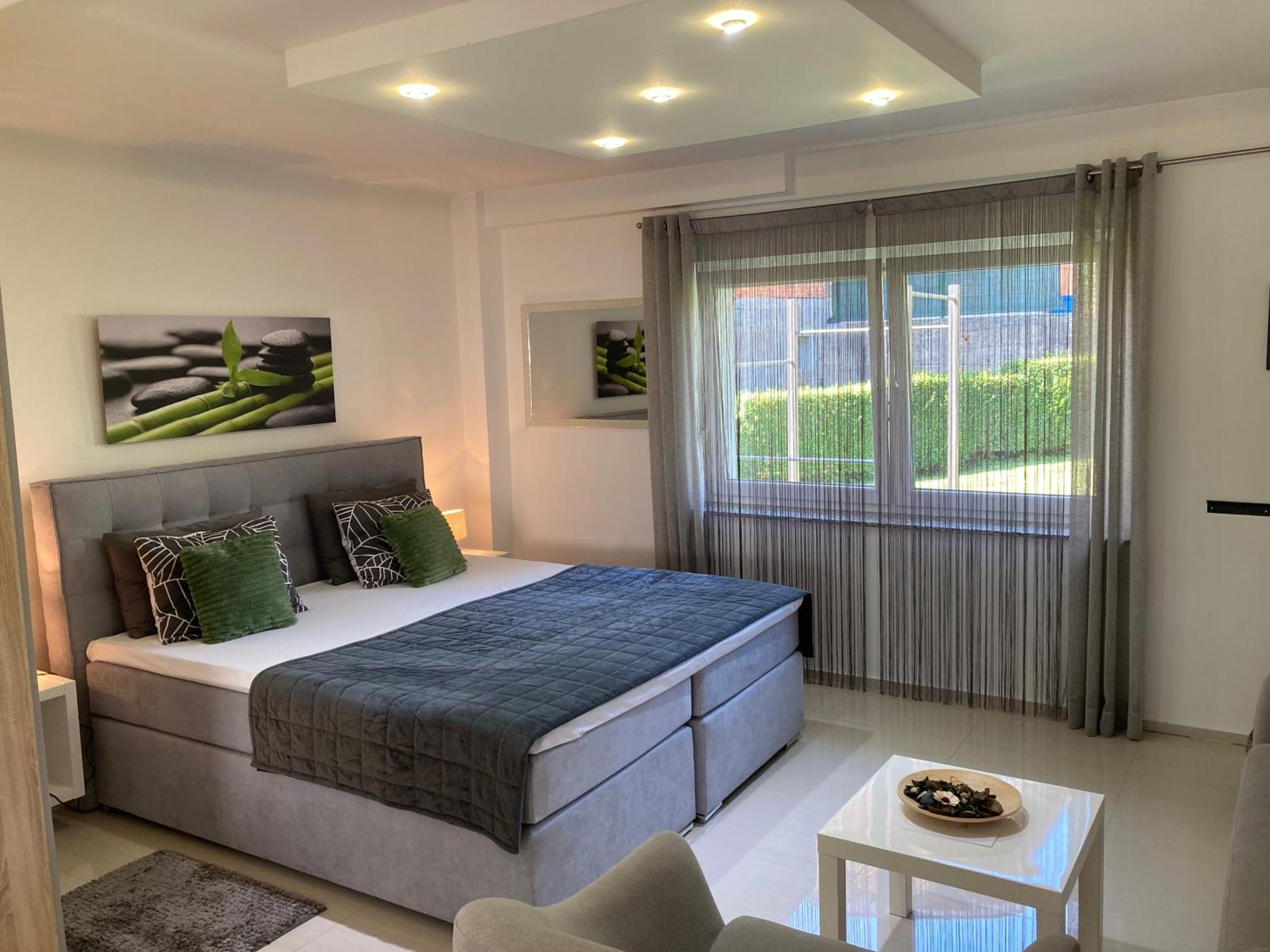 Apartman Sonas With Free Private Parking Karlovac Exterior foto