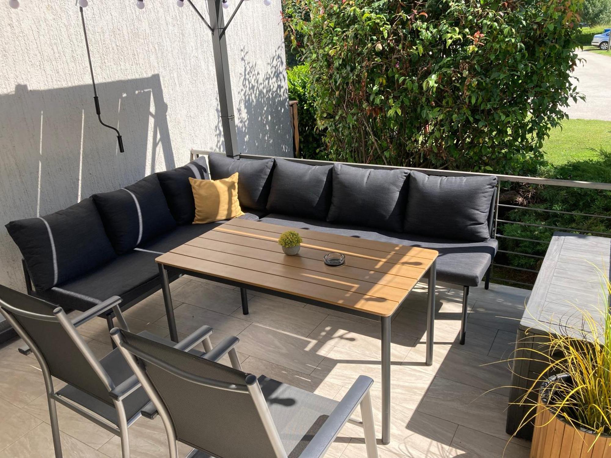 Apartman Sonas With Free Private Parking Karlovac Exterior foto